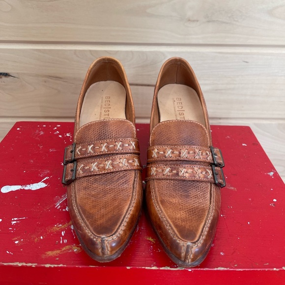 Bed Stu - Tan Leather Size 7 Heels - Handmade in Mexico - Pointed Toe - Picture 6 of 10